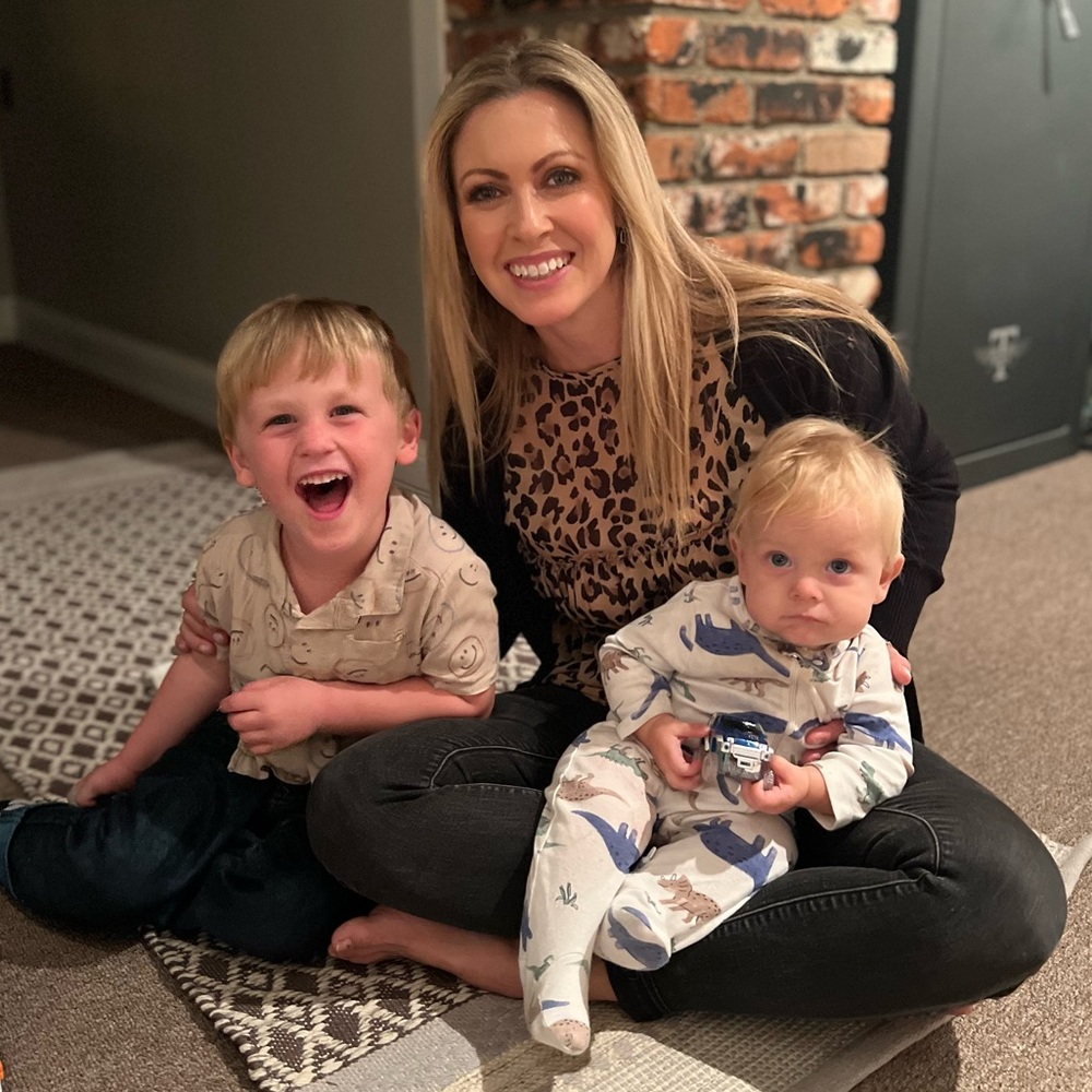 Meet your Posher, Genelle